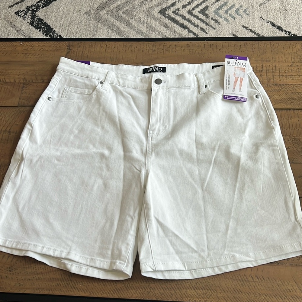 Buffalo Women's white Denim Short | 12